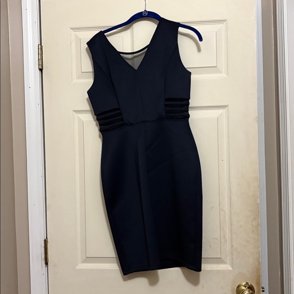 Chic Black Sleeveless Mini Dress - Picture 2 of 4